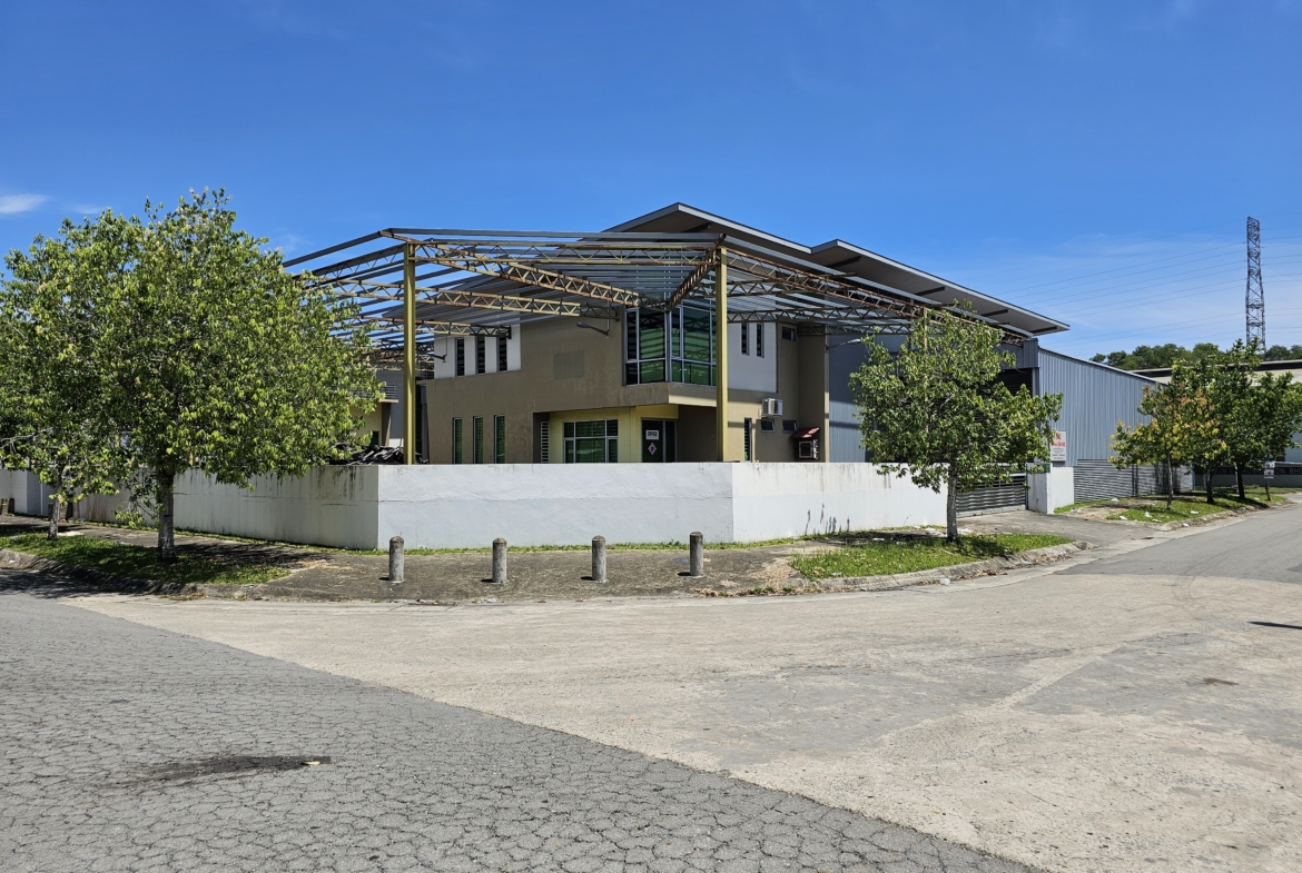 For Rent | KKIP Factory | Semi D | KKIP | Factory with Office | RM 12k