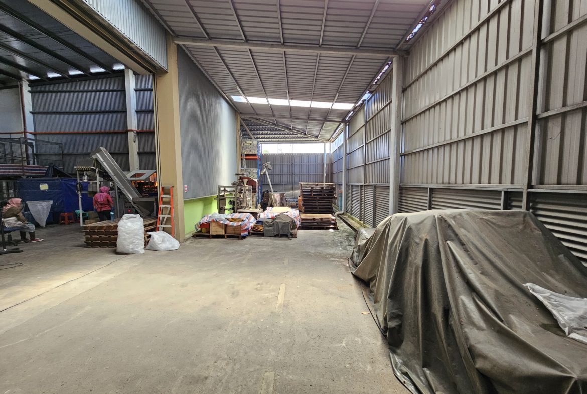 For Rent | KKIP Factory | Semi D | KKIP | Factory with Office | RM 12k