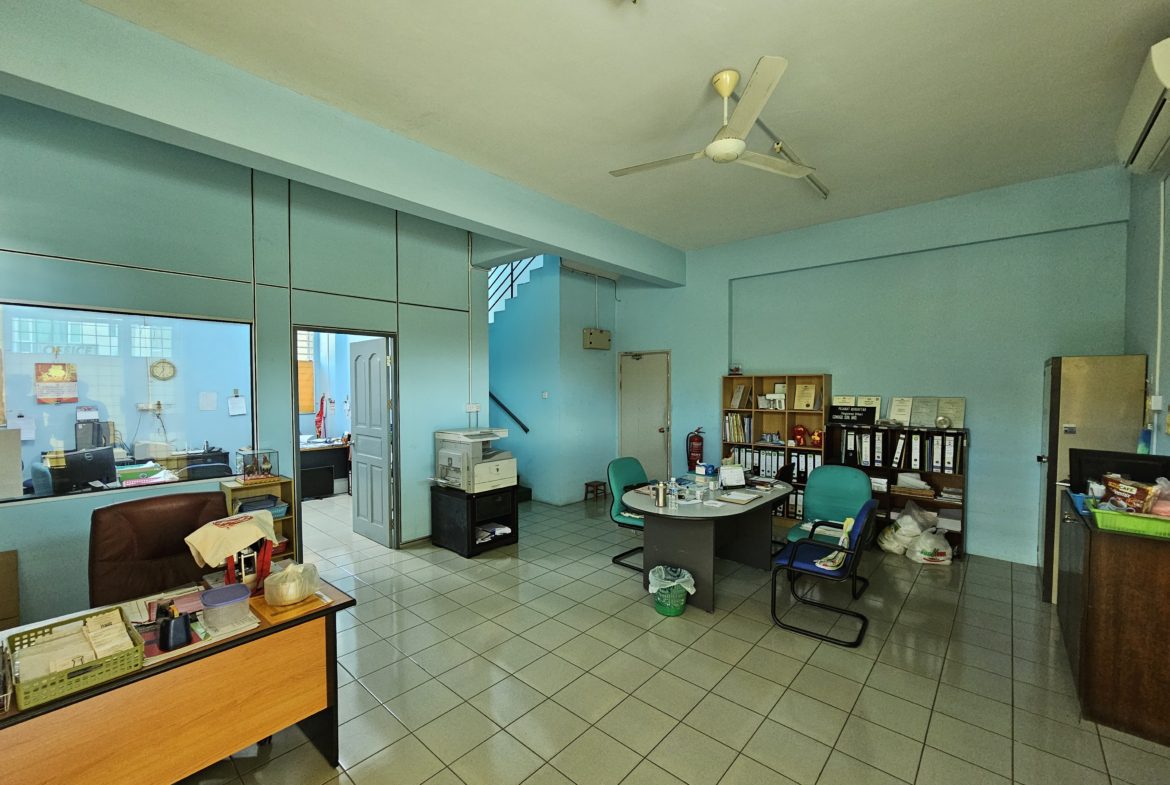 For Rent | KKIP Factory | Semi D | KKIP | Factory with Office | RM 12k