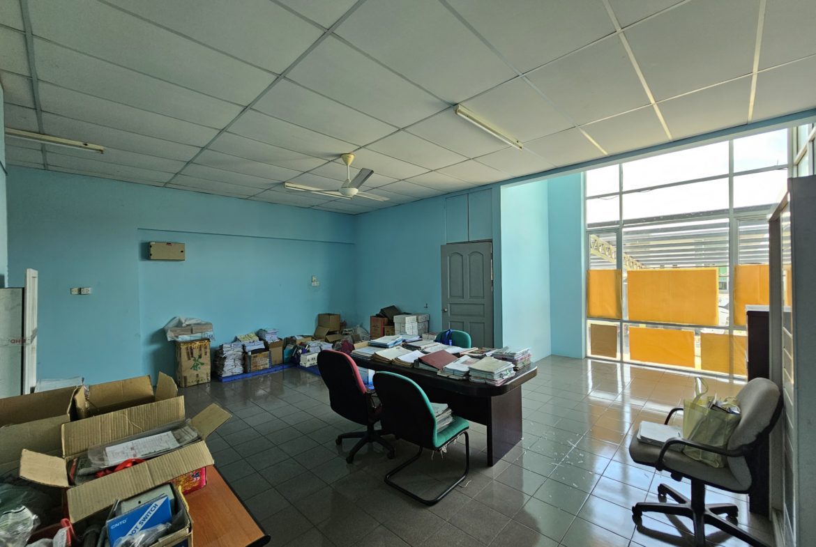 For Rent | KKIP Factory | Semi D | KKIP | Factory with Office | RM 12k