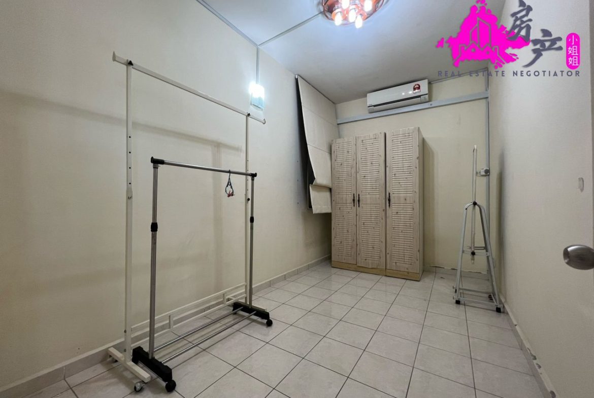 Angkasa Apt | Menggatal |Corner | PF | Jalan Tuaran
