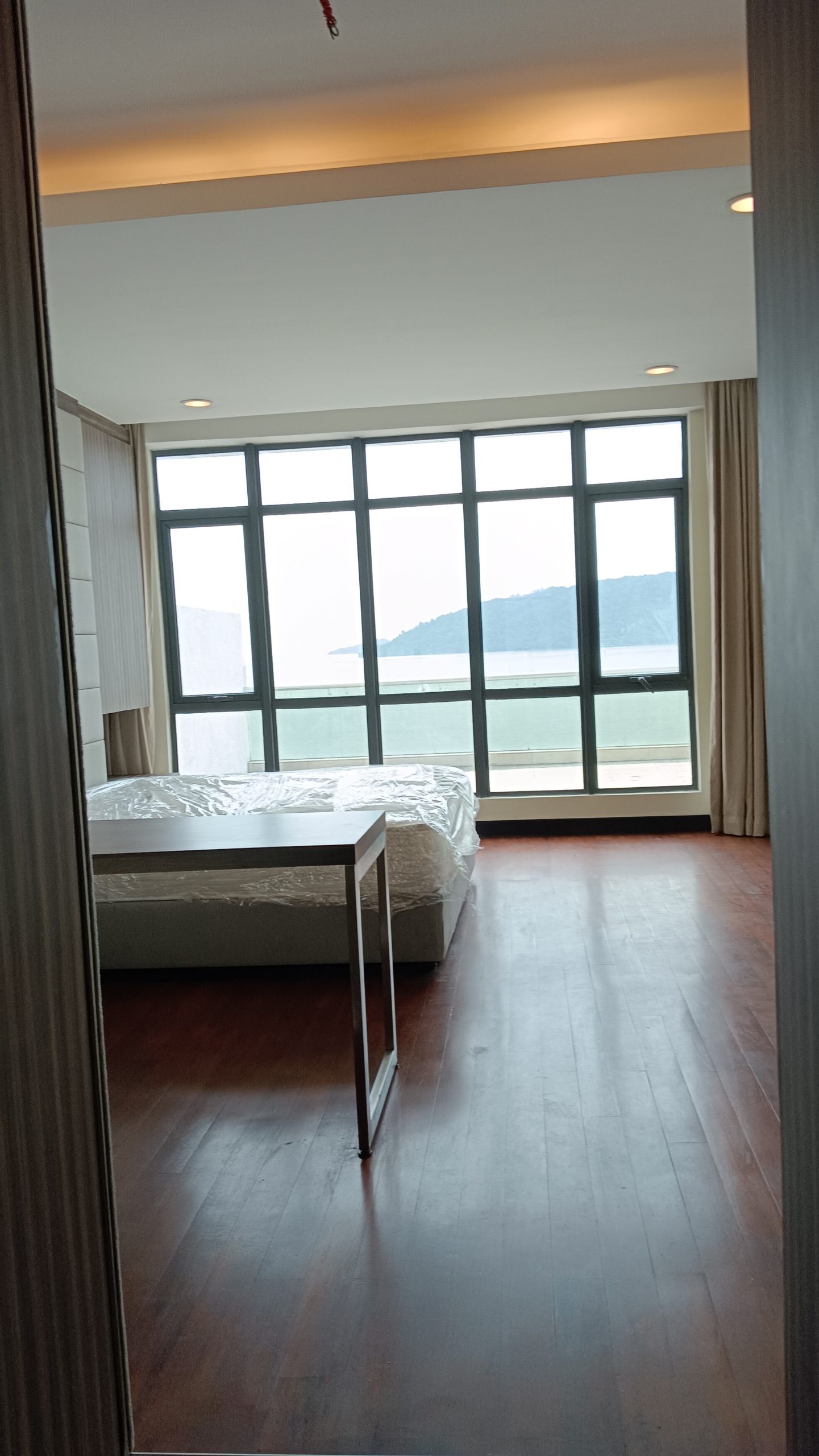 FOR RENT PELAGOS SUITES