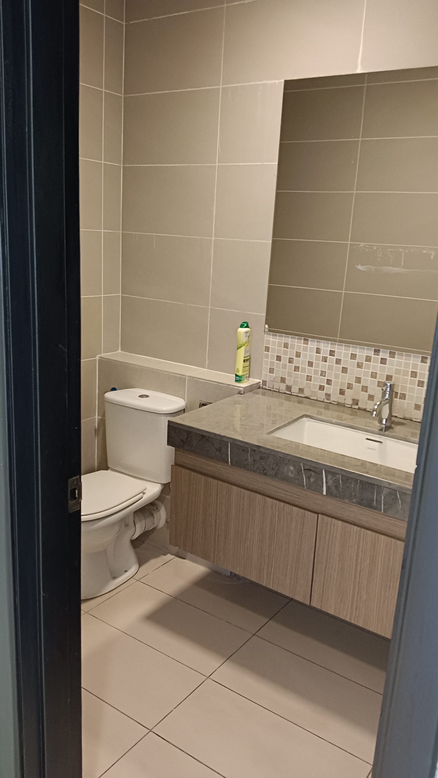 FOR RENT PELAGOS SUITES