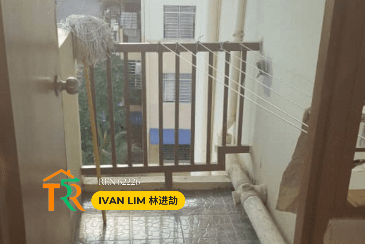 250K | Vista Minintod Apartment | Kota Kinabalu | Corner Lot