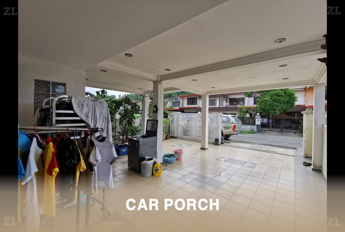 Taman Cempaka – 2-storey terrace house at Likas