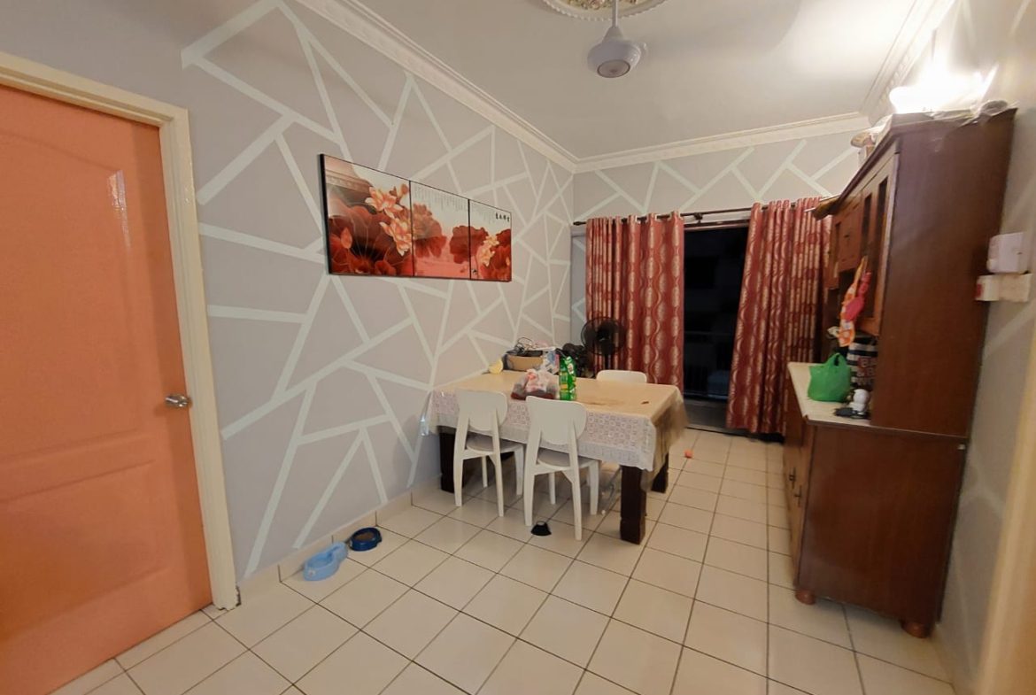 Taman Penampang Apartment | 2nd floor