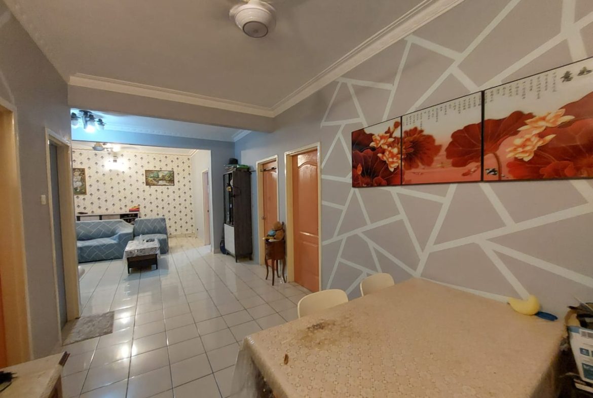 Taman Penampang Apartment | 2nd floor