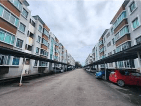Cybercity Phase 1 Ground Floor Apartment for Sale