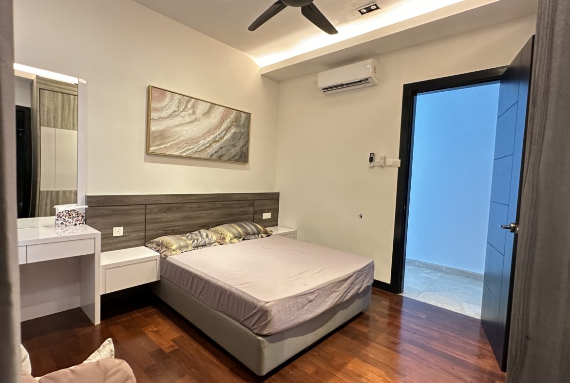 PELAGOS PENTHOUSE WATERFRONT