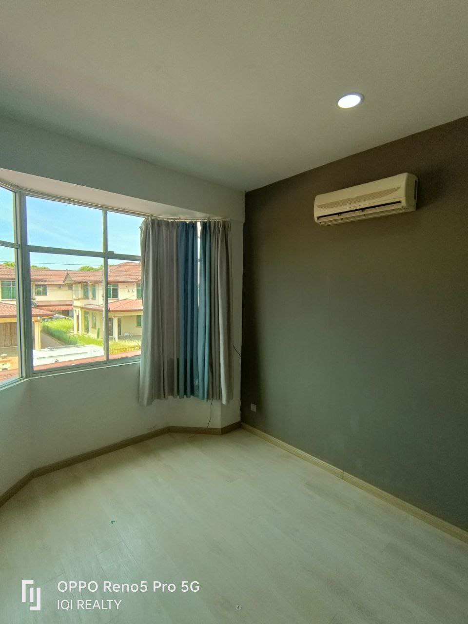 msg-1790032250-13663 Landed House For Sale| Taman Millennium Kingfisher | Likas