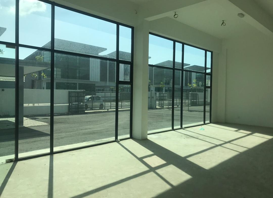 BigWheel Industrial Park Semi-D Showroom Office cum Warehouse for Sale