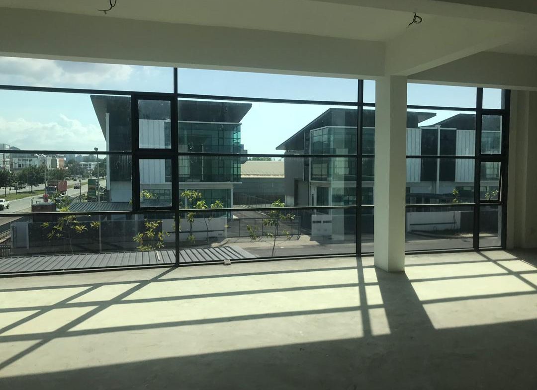 BigWheel Industrial Park Semi-D Showroom Office cum Warehouse for Sale