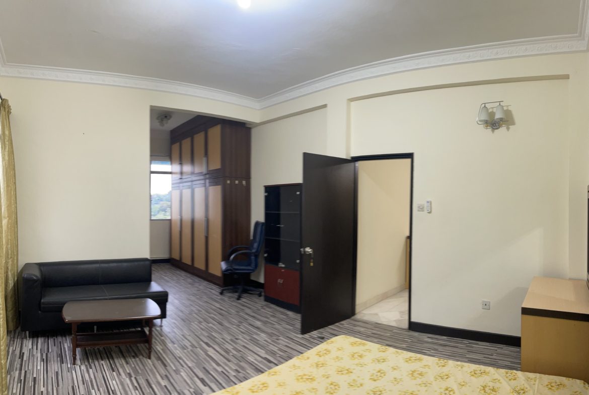 Colonnades Condo 4 Rooms | City Area | QE1 | Luyang