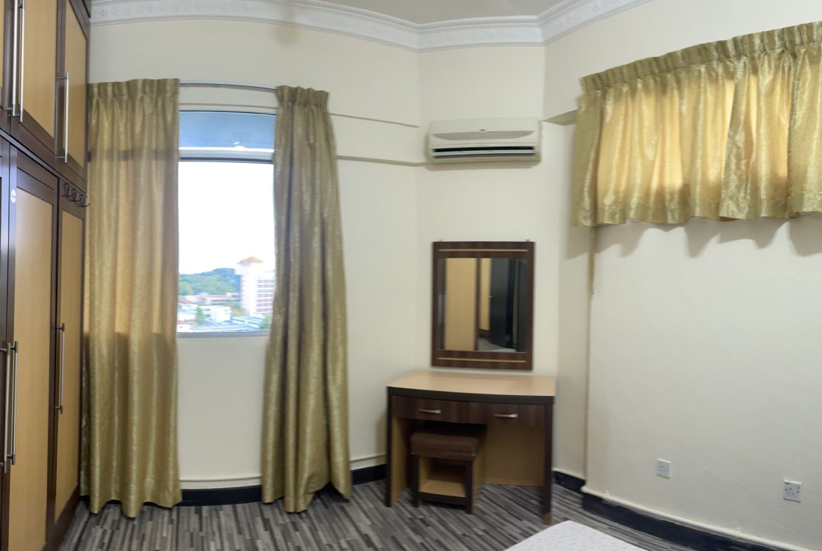Colonnades Condo 4 Rooms | City Area | QE1 | Luyang
