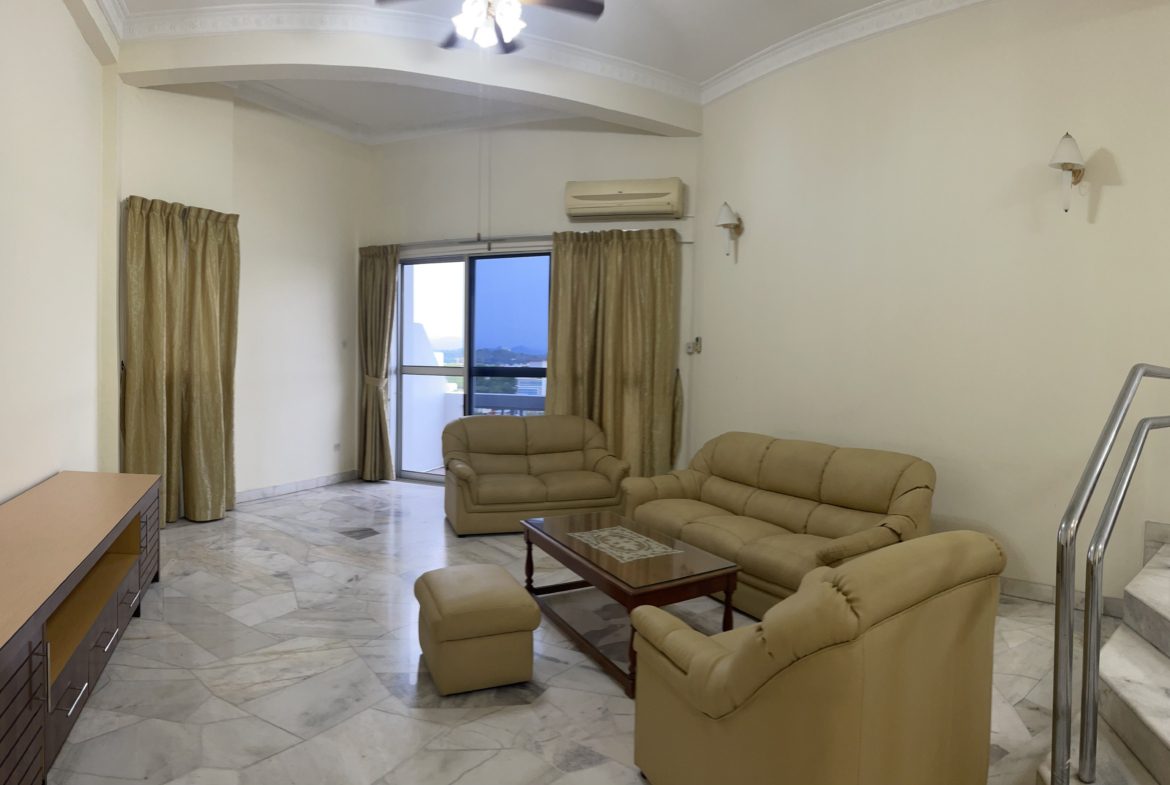 Colonnades Condo 4 Rooms | City Area | QE1 | Luyang
