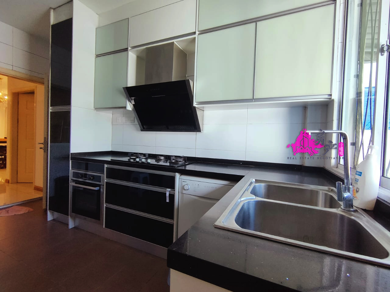 Taman Laman Hijau Semi Detached House Kepayan Kota Kinabalu