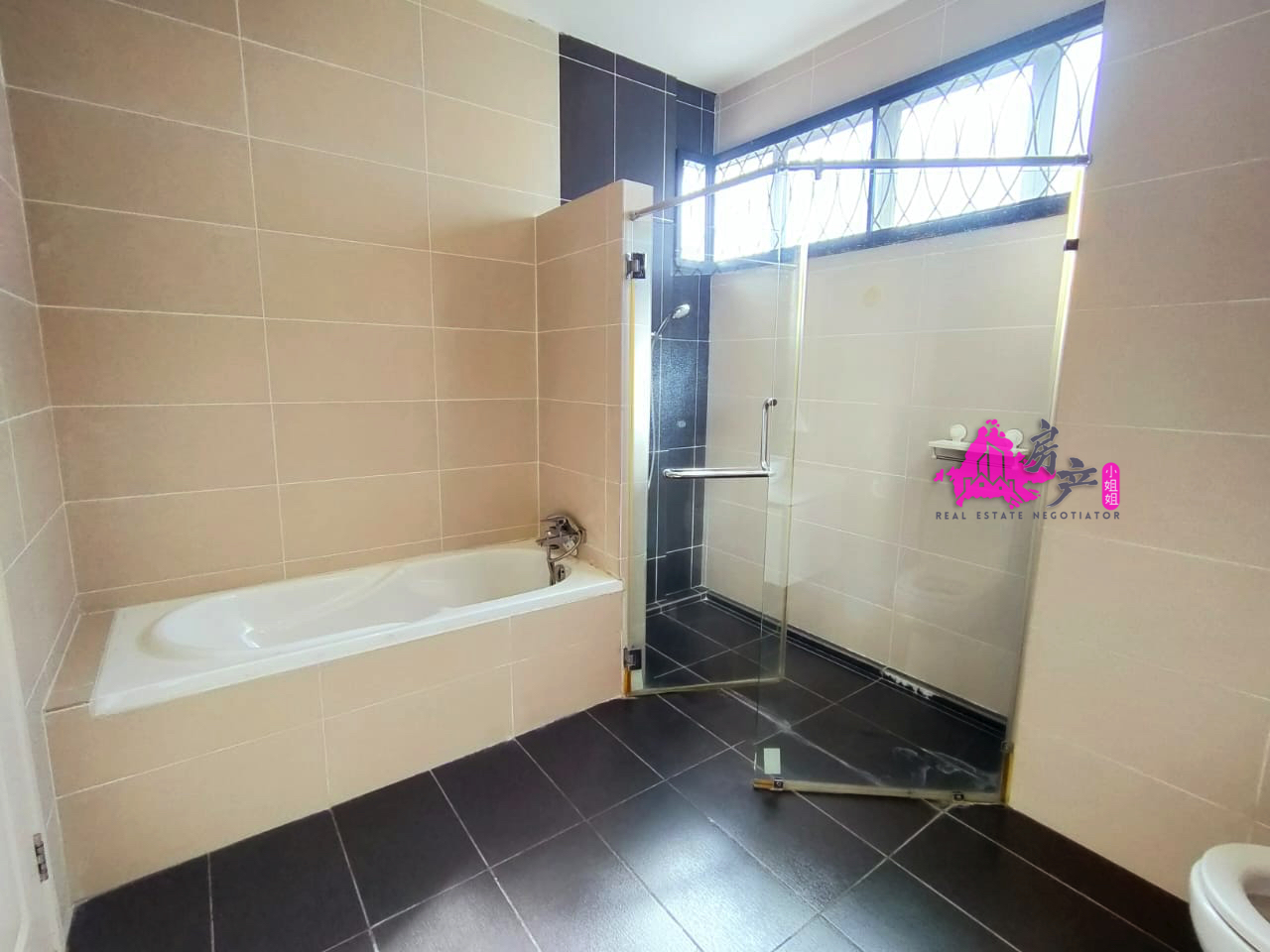 Taman Laman Hijau Semi Detached House Kepayan Kota Kinabalu