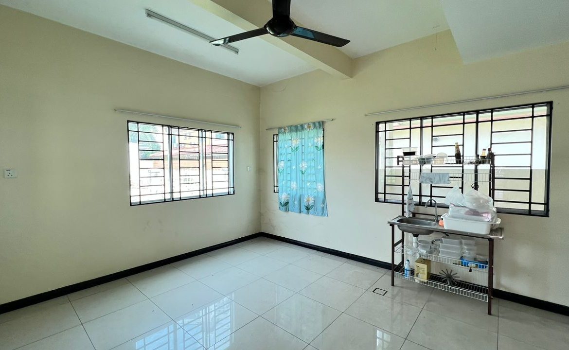 Taman Kingfisher Sulaman | 2.5 Storey | Gated & guarded