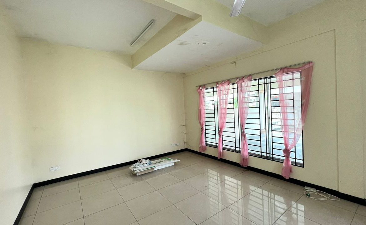 Taman Kingfisher Sulaman | 2.5 Storey | Gated & guarded