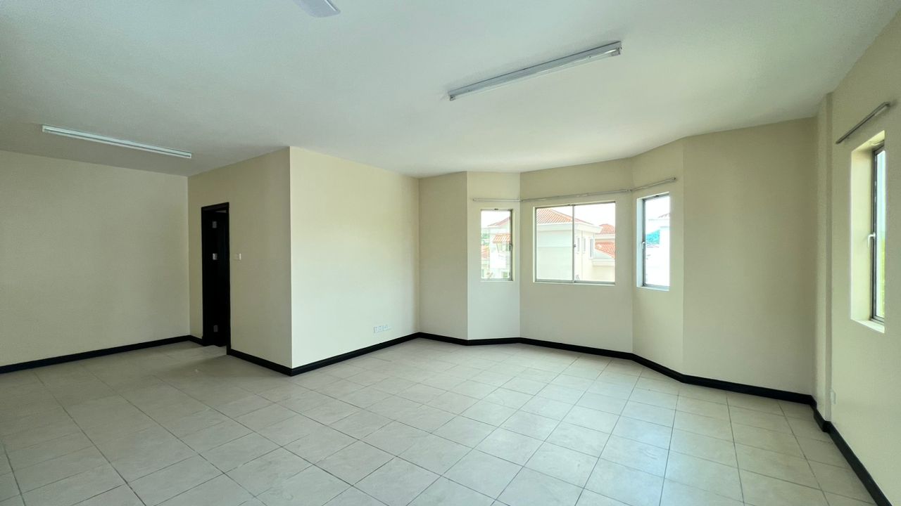 Taman Kingfisher Sulaman | 2.5 Storey | Gated & guarded