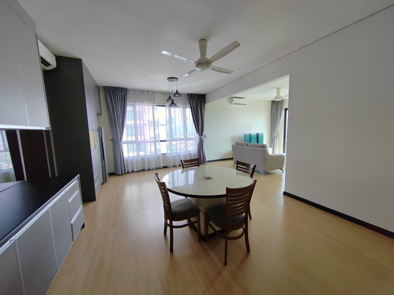 WhatsApp Image 2023-10-04 at 155901 Lido Avenue Condo For Rent