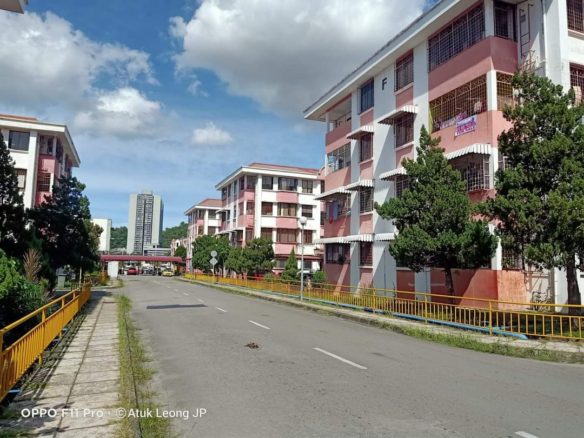 Beverly Hills Apartment Phase 2 l 945sqft l Corner Unit l Rm350K