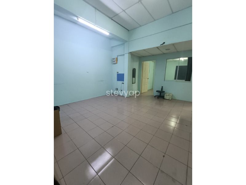 Plaza Kingfisher Inter Corner 1st Floor Shop Lot For Rent