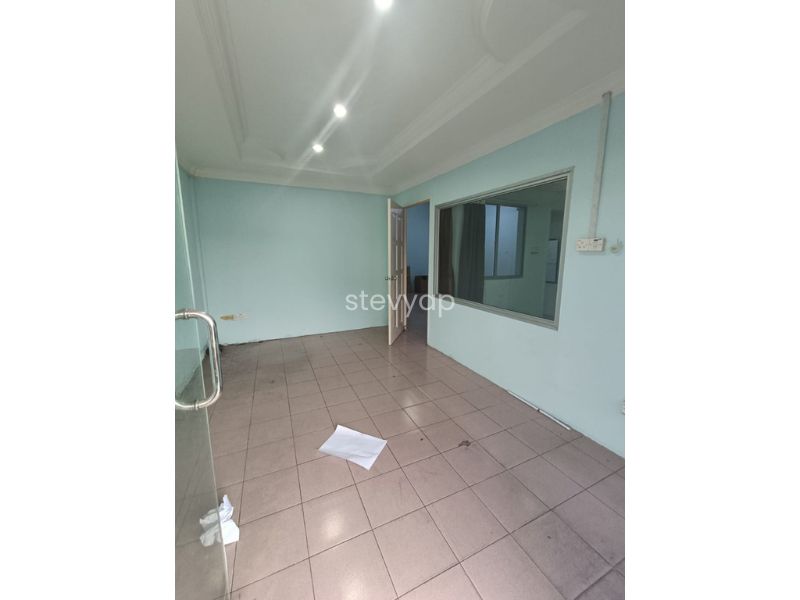 Plaza Kingfisher Inter Corner 1st Floor Shop Lot For Rent