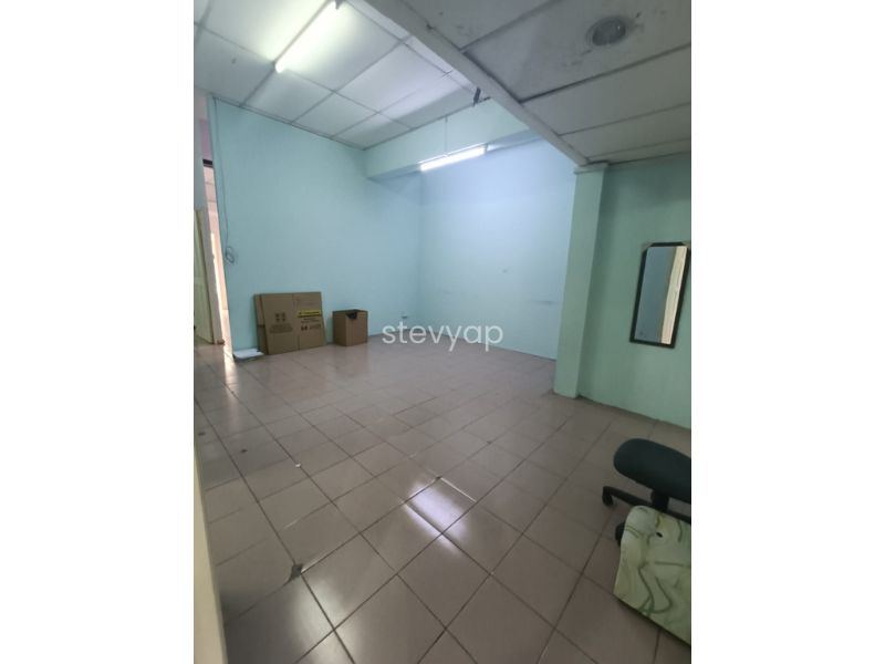 Plaza Kingfisher Inter Corner 1st Floor Shop Lot For Rent