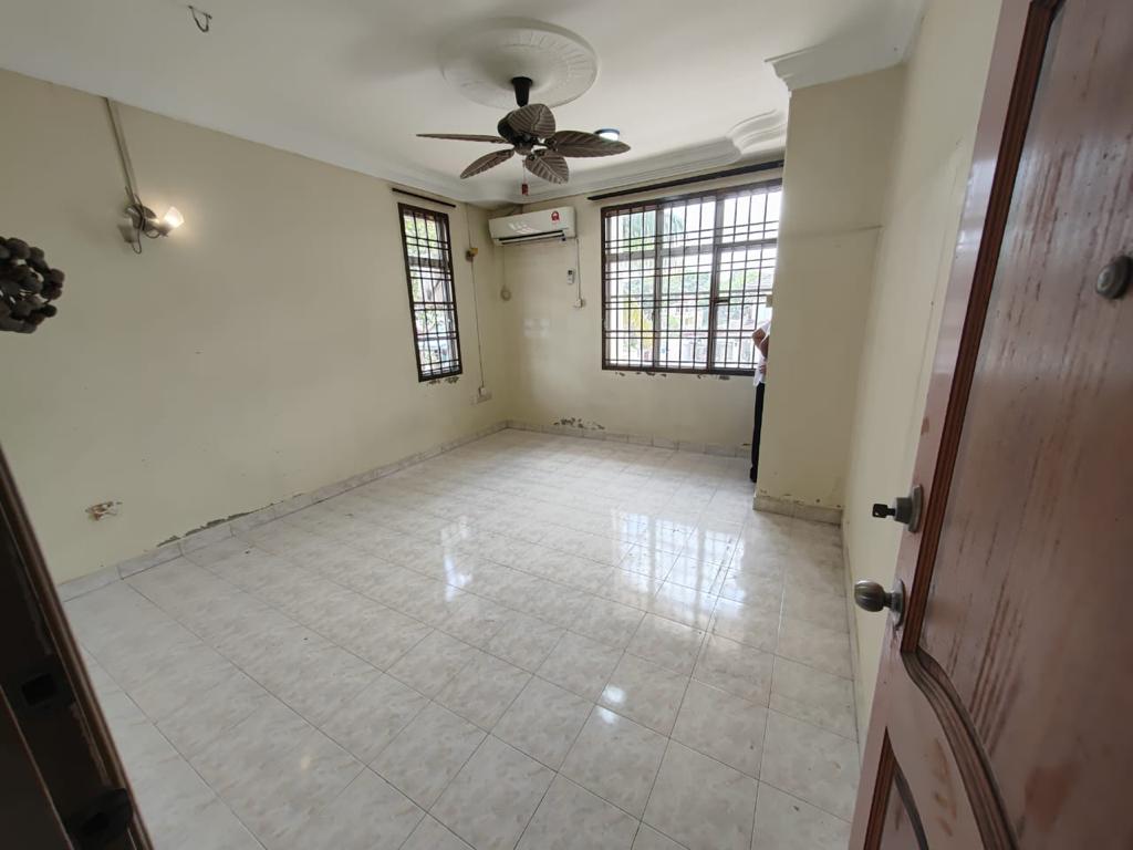 Taman Mutiara RIni Jasa Corner Full Loan Cash Back Unit