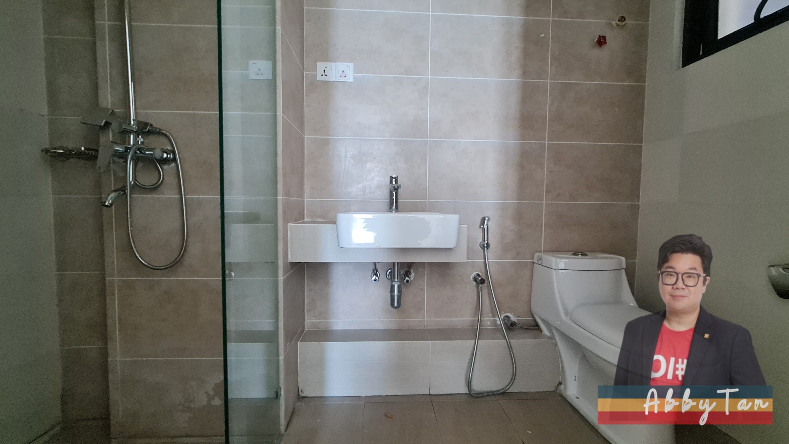 For SALE | One Jesselton | Next to Central Plaza | Kepayan Ridge | 2 Car Parks