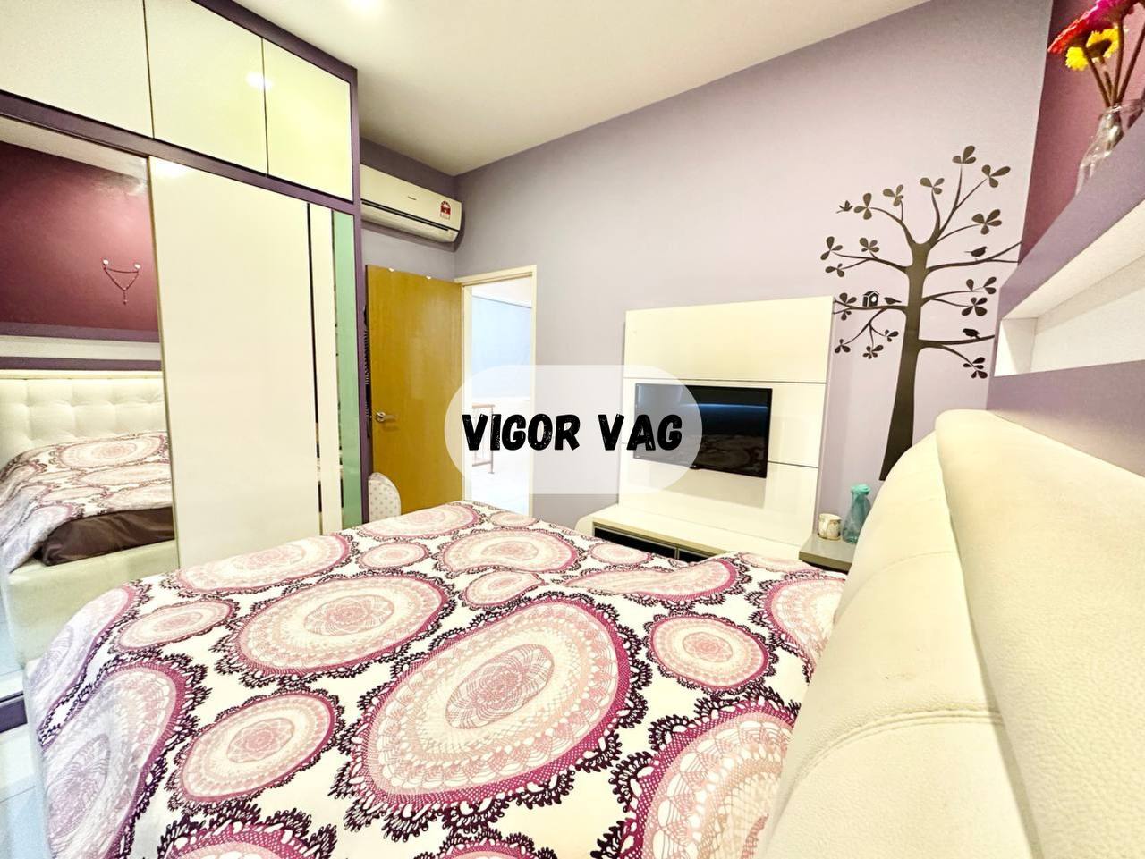 Setia Tropika 11 Terrace Endlot with Extra Land and Renovated – Full Loan