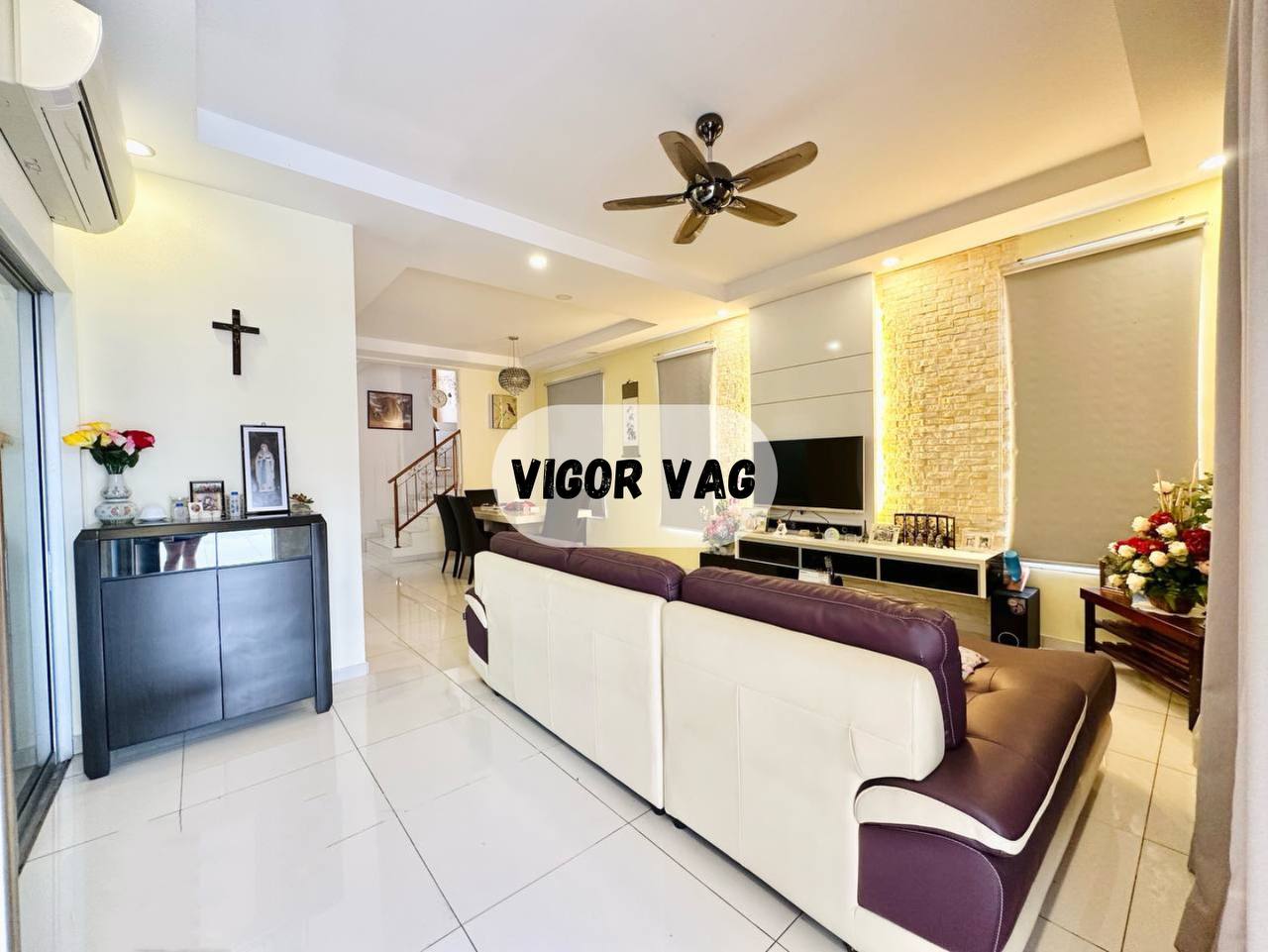 Setia Tropika 11 Terrace Endlot with Extra Land and Renovated – Full Loan