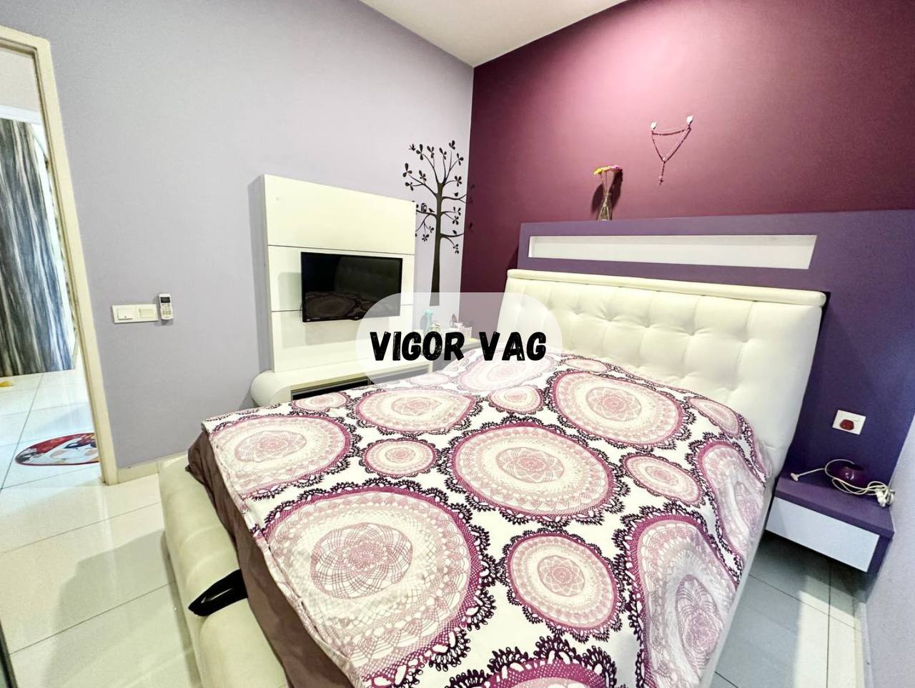 Setia Tropika 11 Terrace Endlot with Extra Land and Renovated – Full Loan