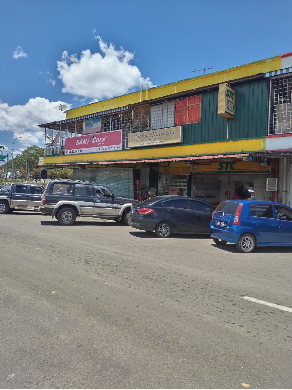Tambunan Town Shoplot. 2 shoplot together for sales