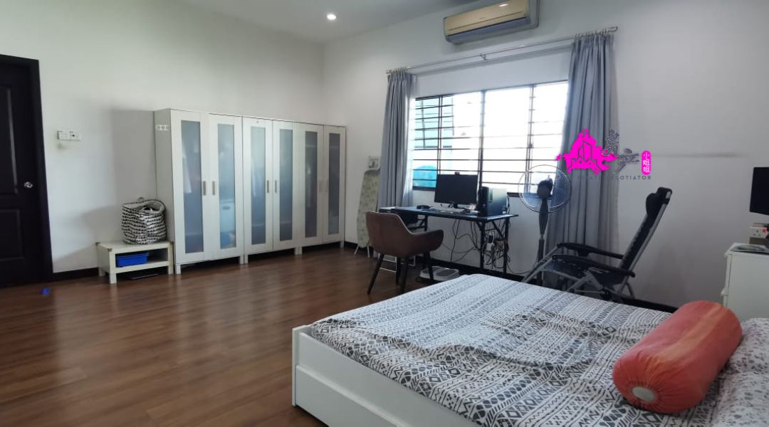 Taman Foh Sang | Corner Lot | Fully Rebuilt | Freehold