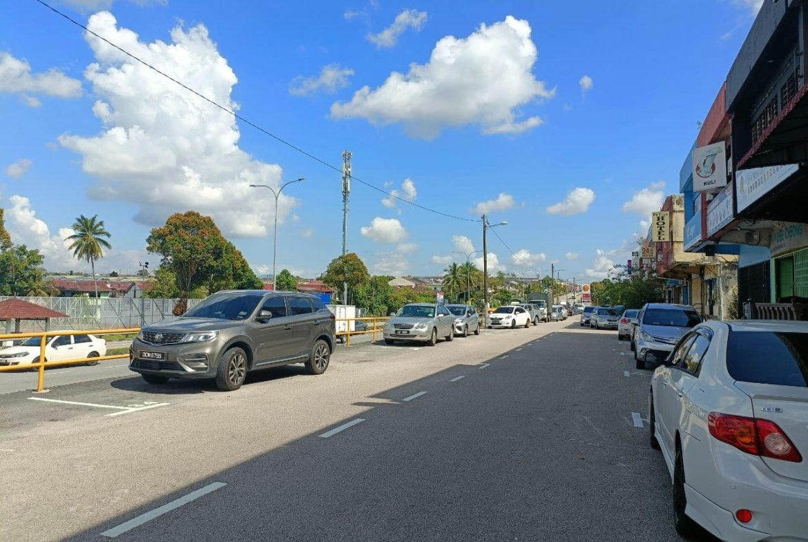 Taman Johor Jaya 2 Storey Shoplot Facing Main Road