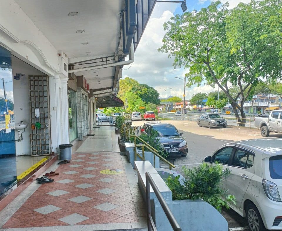 Taman Johor Jaya 2 Storey Shoplot Facing Main Road