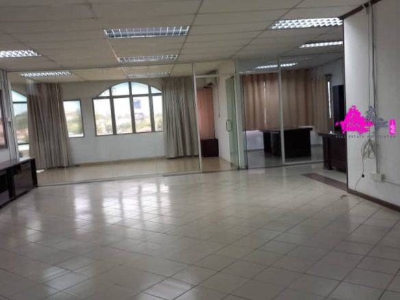 Lintas SQ Office Shop Lot For Rent