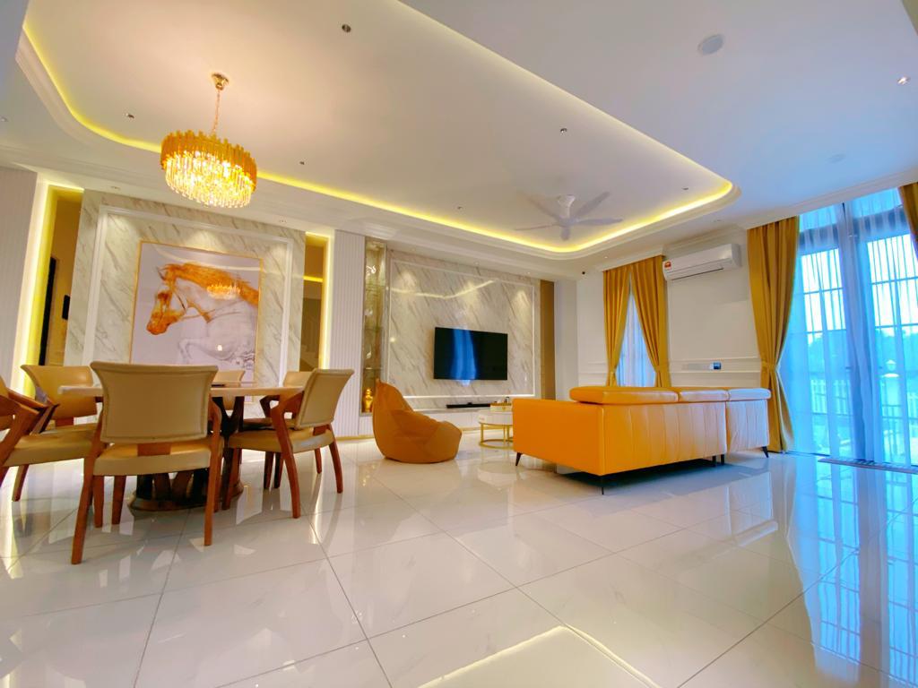 Eco Botanic @The Chateau Type Leaken 2.5Storey Superlink with Fully Renovated House