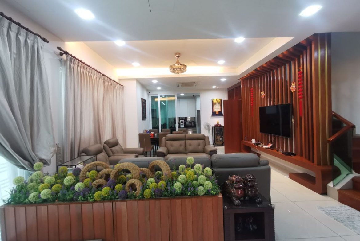 Horizon Hills @The Hills 3Storey Cluster with Fully Renovated