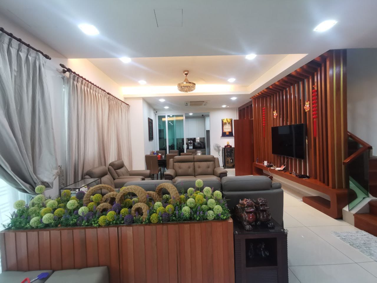 WhatsApp Image 2024-07-28 at 7.24.15 PM (16) Horizon Hills @The Hills 3Storey Cluster with Fully Renovated