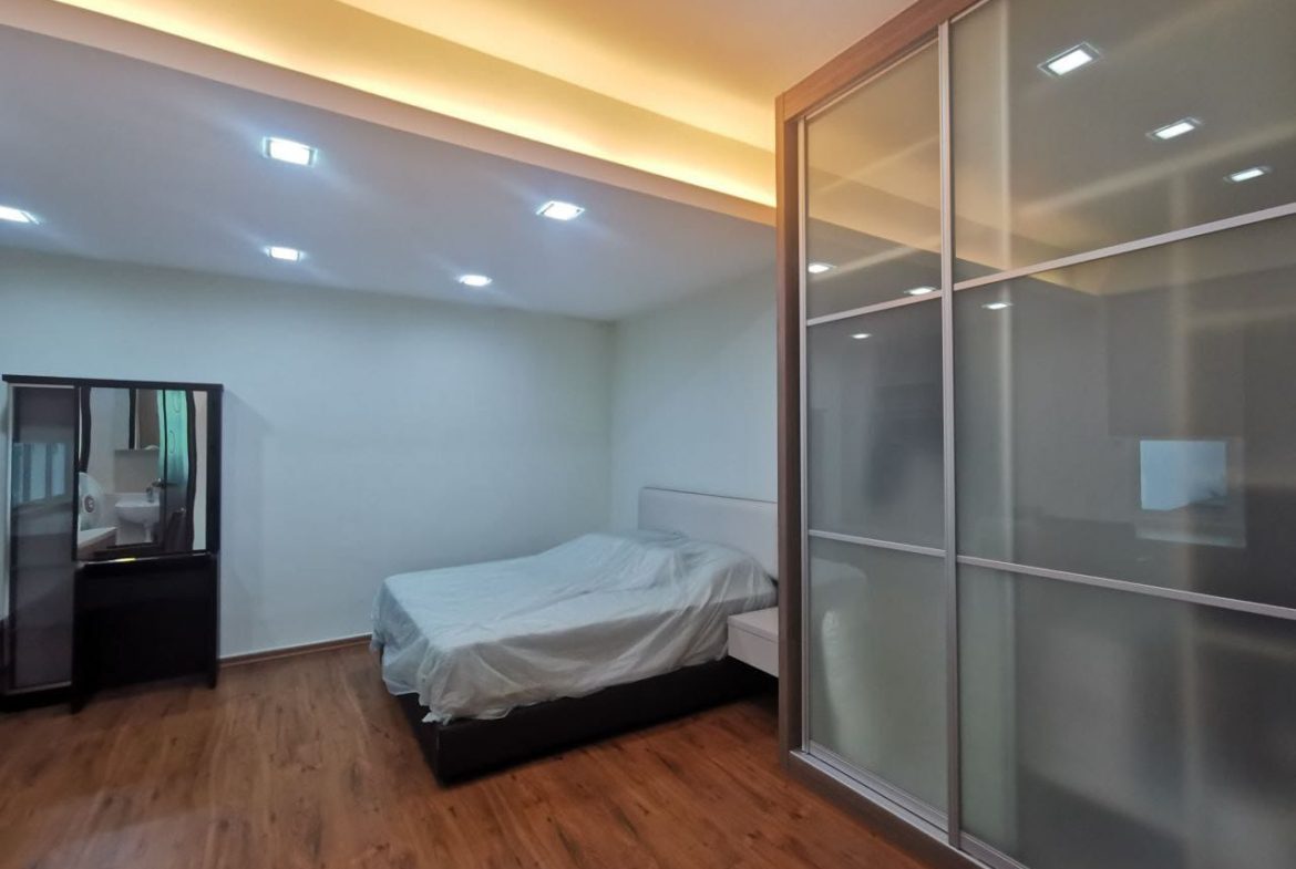 Horizon Hills @The Hills 3Storey Cluster with Fully Renovated