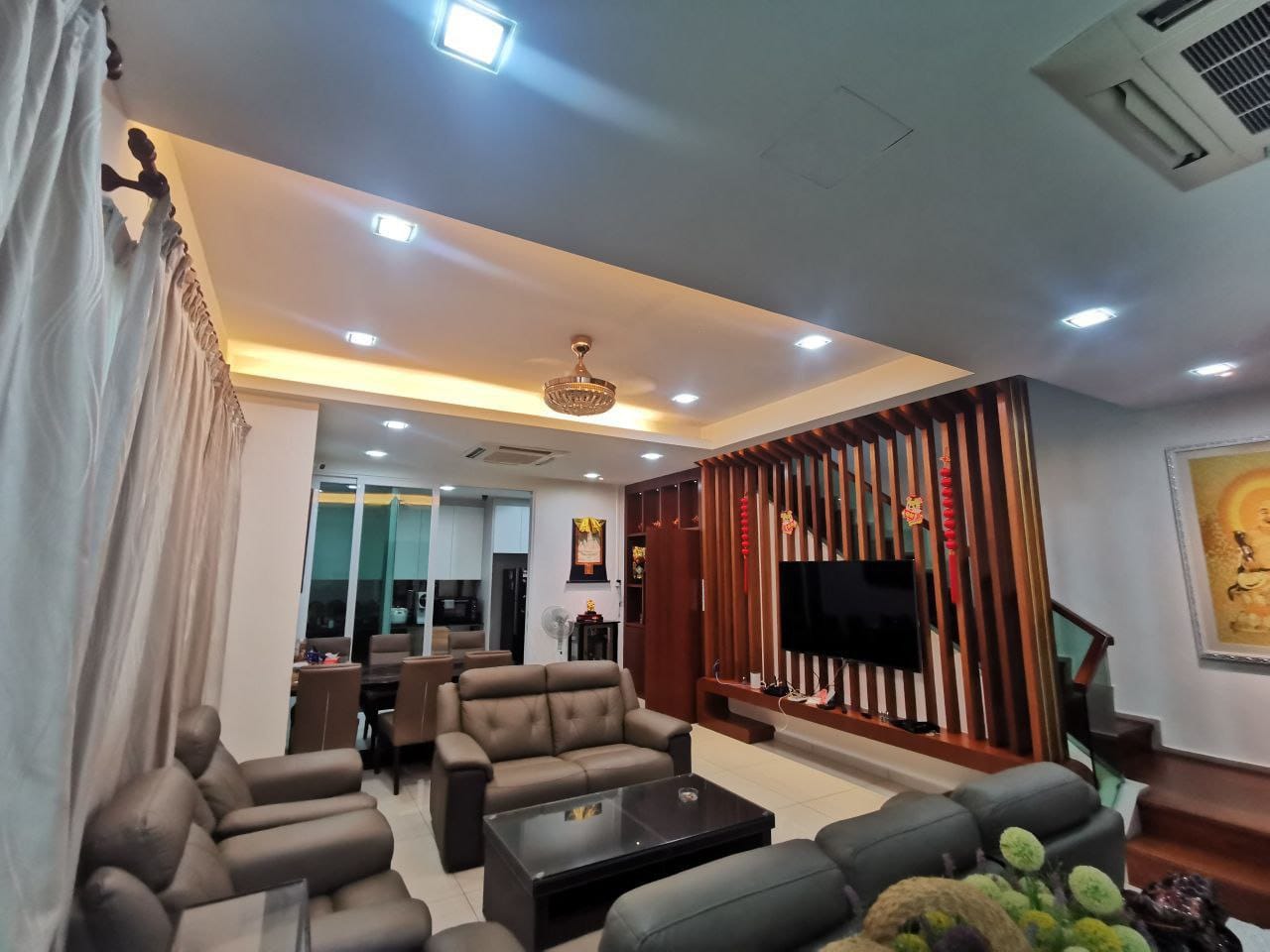 WhatsApp Image 2024-07-28 at 7.24.16 PM Horizon Hills @The Hills 3Storey Cluster with Fully Renovated