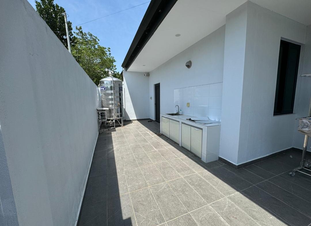 Taman Bukit Damaisari, MOVE-IN READY, 2-Storey, Corner, Menggatal