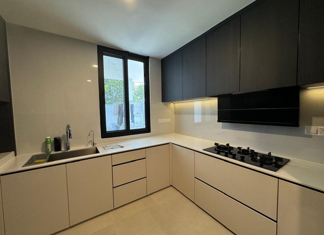 Taman Bukit Damaisari, MOVE-IN READY, 2-Storey, Corner, Menggatal