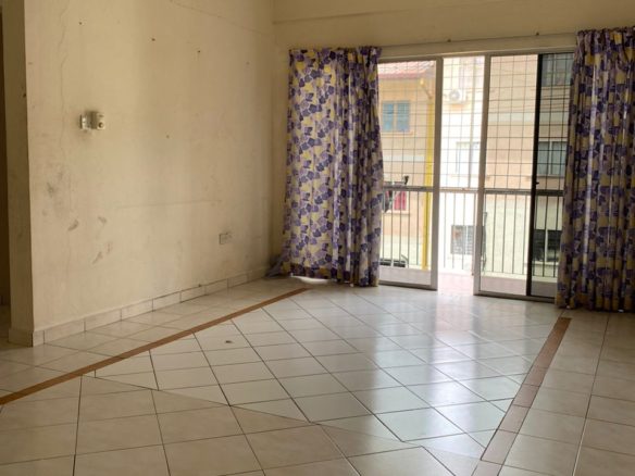 Agathis Apartment