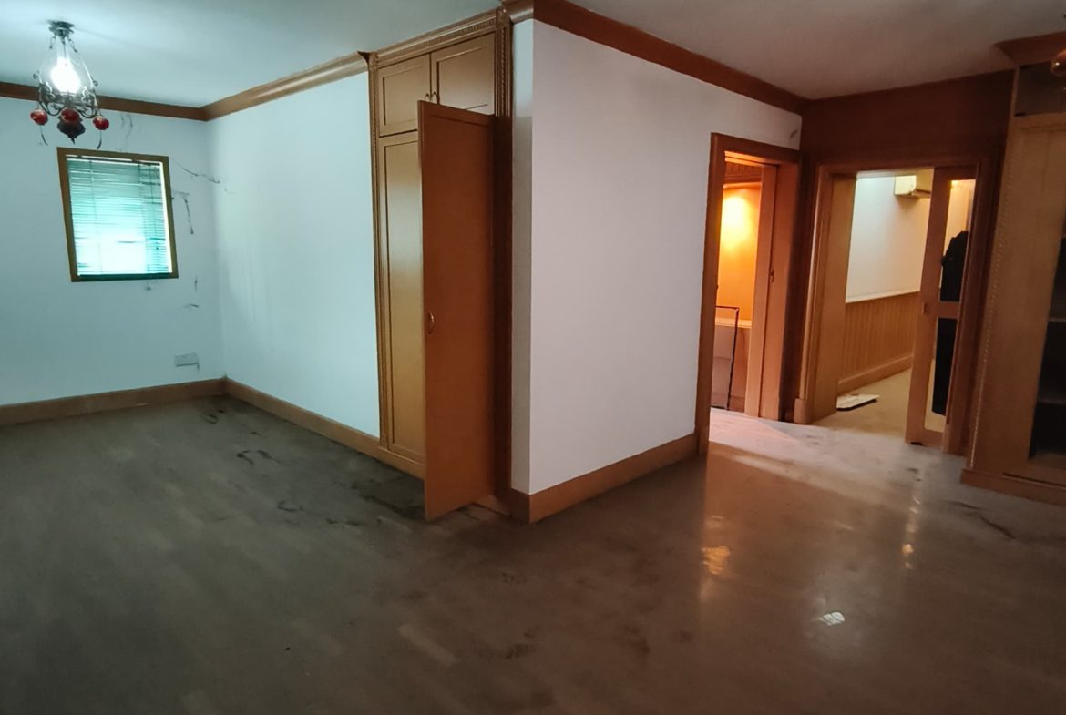 Bundusan Fu Guan Industrial Centre 3 Story Corner Unit Shop Lot For Rent