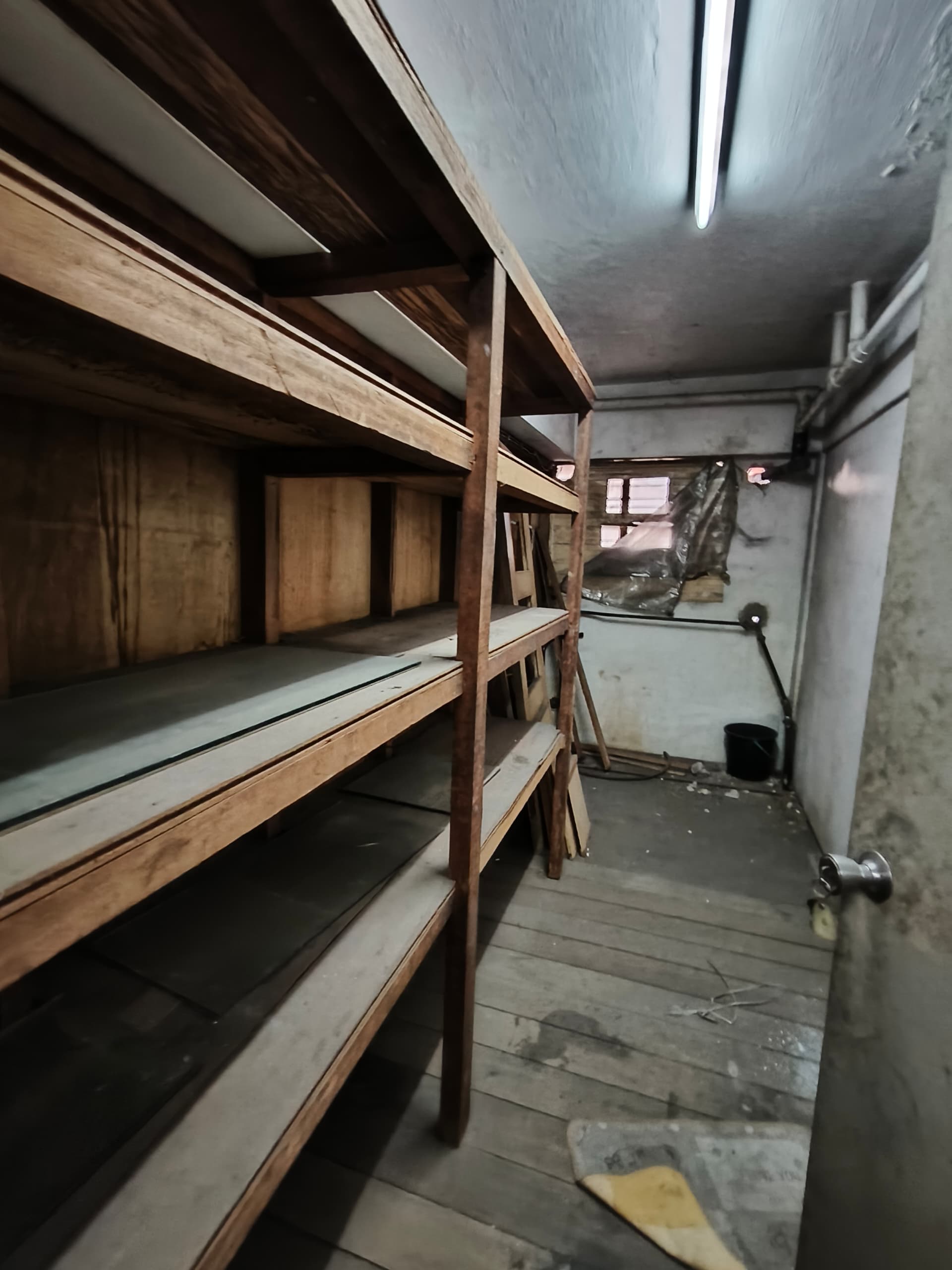 Bundusan Fu Guan Industrial Centre 3 Story Corner Unit Shop Lot For Rent
