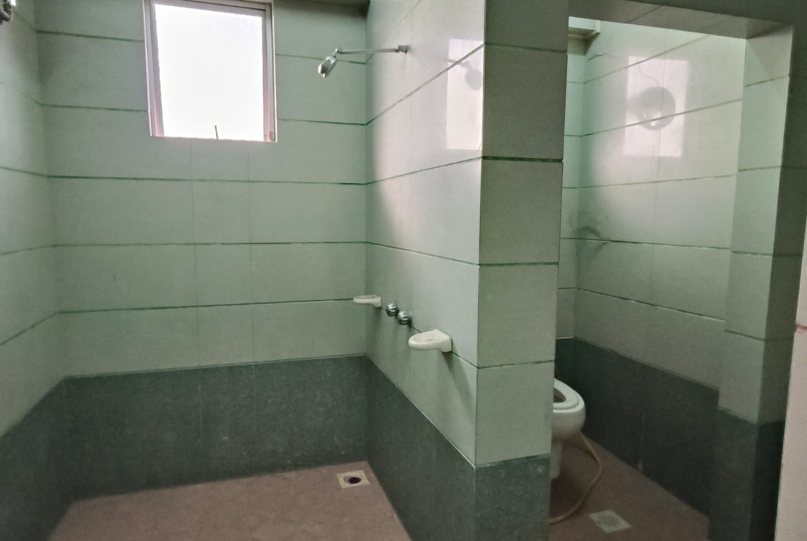 Bundusan Fu Guan Industrial Centre 3 Story Corner Unit Shop Lot For Rent